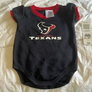 NWT Houston Texans. Onsesie, never worn, girls 12 mos